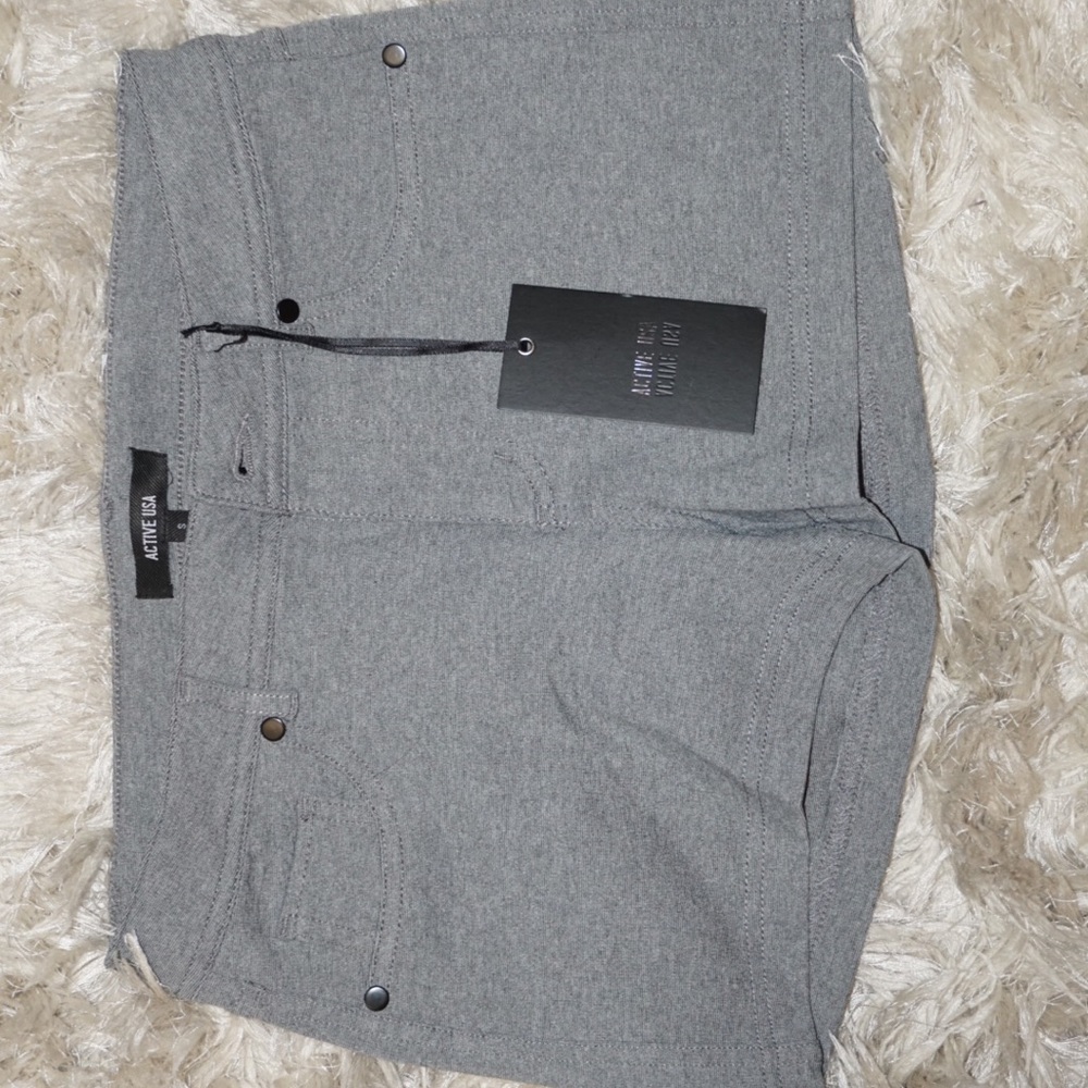 Grey active soft short